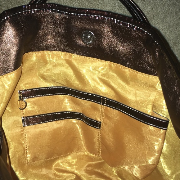 Beautiful Kathy Van Zeeland Purse - Picture 5 of 6